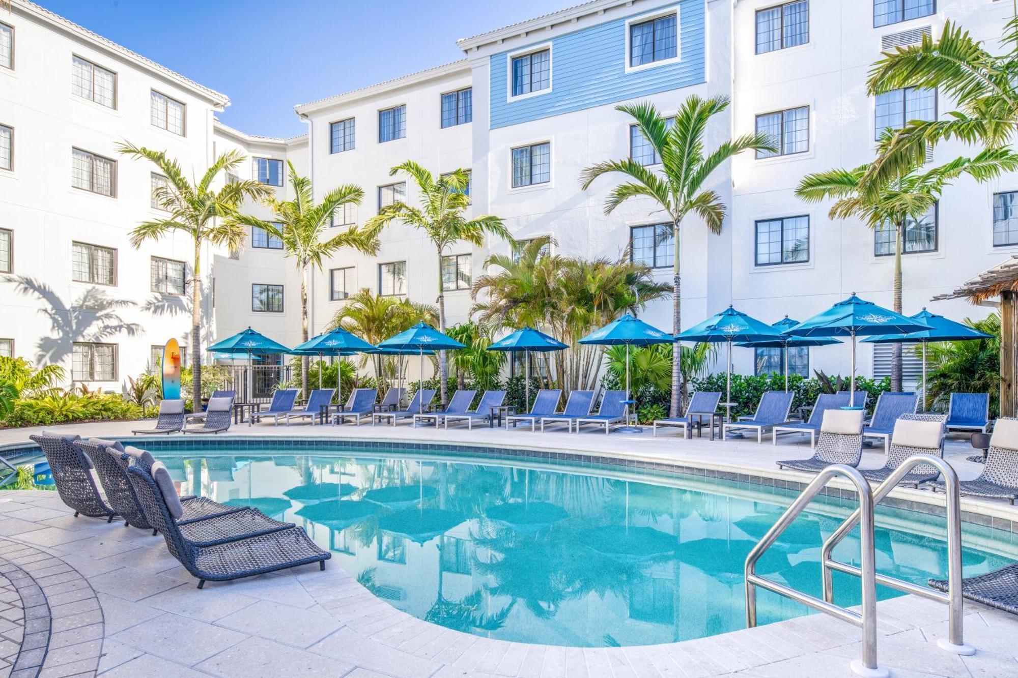 Compass By Margaritaville Hotel North Naples Εξωτερικό φωτογραφία